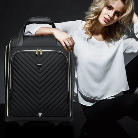 Valise cabine à roulettes 45x36x20 Sogaïa à identifier avec une étiquette bagage sur la poignée
