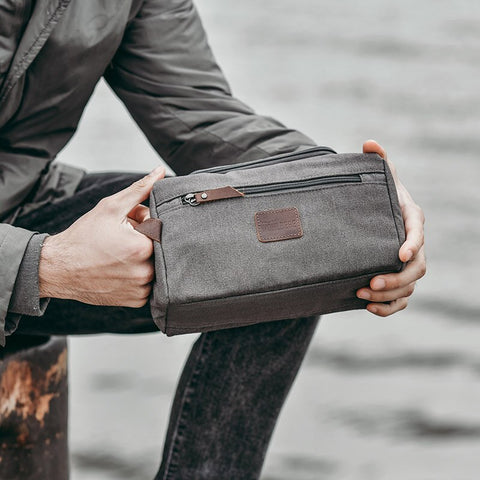 Classic toiletry bag