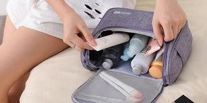 What to put in your toiletry bag? The ultimate checklist! 