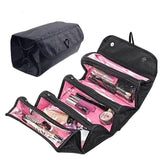 Trousse de toilette de voyage femme à suspendre ouverte – Trousse de Toilette de Voyage pour Femme à Suspendre | Sogaïa