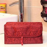 Trousse de toilette de voyage femme à suspendre vue de face – Trousse de Toilette de Voyage pour Femme à Suspendre | Sogaïa