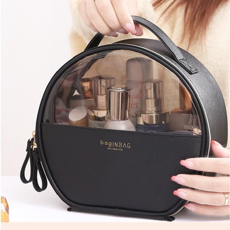 Trousse de Maquillage Femme Sac de Makeup Grande Capacité Avec Sac à Brosse en Cuir Végétalien écologique Tissu Déperlant Pour un Voyage de Nuit, Beige Brevet en Instance Trousse de Maquillage Femme Sac de Makeup Grande Capacité Avec Sac à Brosse en Cuir Végétalien écologique Tissu Déperlant Pour un Voyage de Nuit, Beige Brevet en Instance